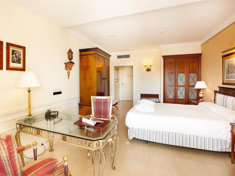 Apartamentos Guadalpin Boutique Marbella Exteriör bild