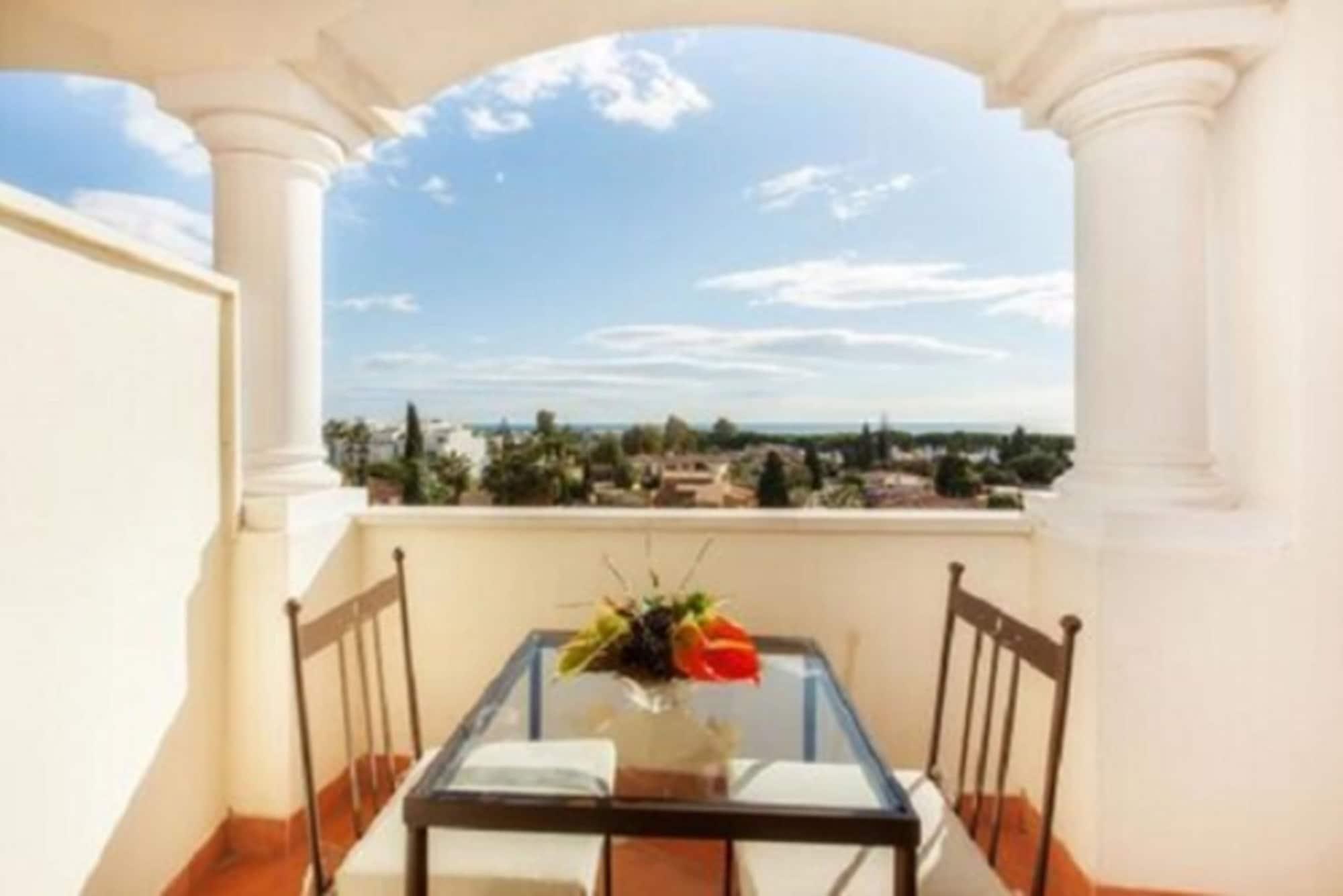 Apartamentos Guadalpin Boutique Marbella Exteriör bild