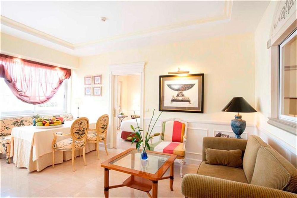 Apartamentos Guadalpin Boutique Marbella Exteriör bild