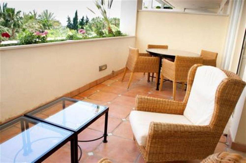 Apartamentos Guadalpin Boutique Marbella Exteriör bild
