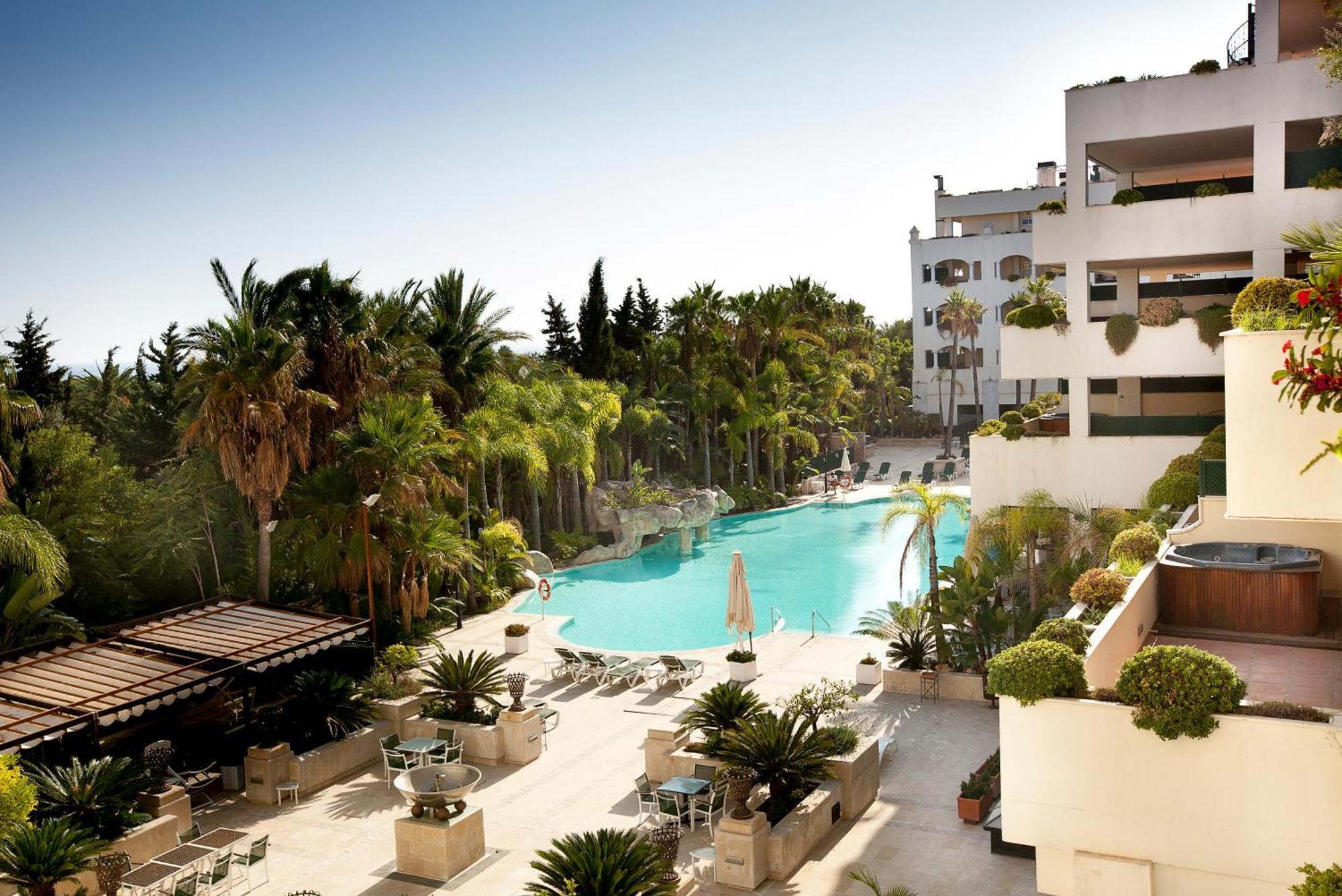 Apartamentos Guadalpin Boutique Marbella Exteriör bild
