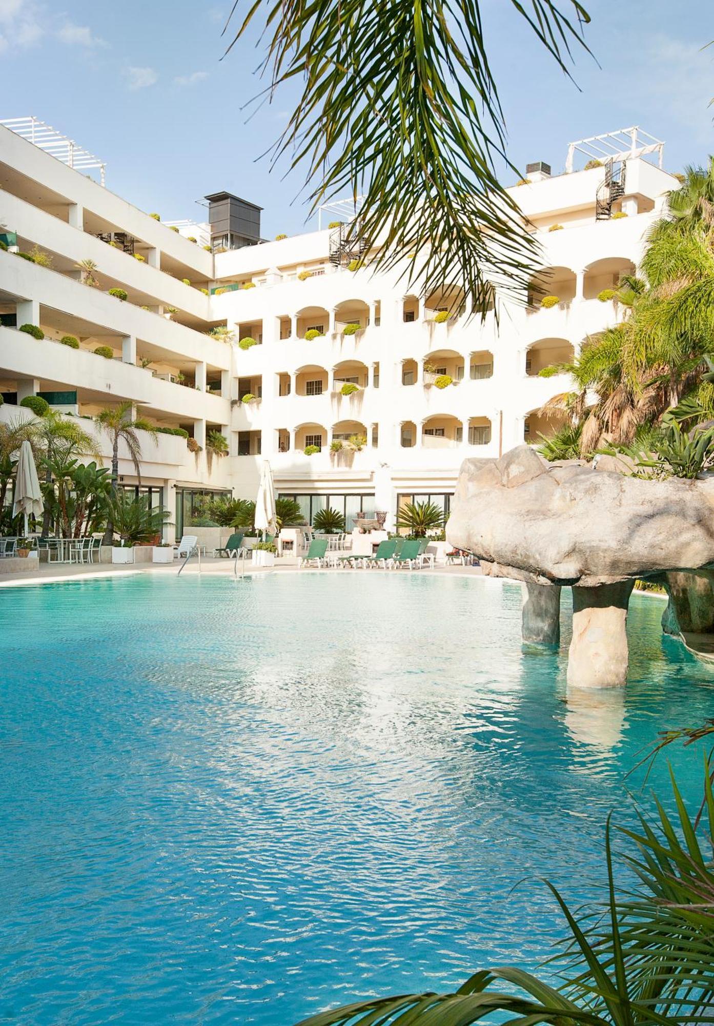 Apartamentos Guadalpin Boutique Marbella Exteriör bild