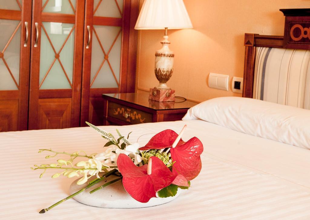 Apartamentos Guadalpin Boutique Marbella Rum bild