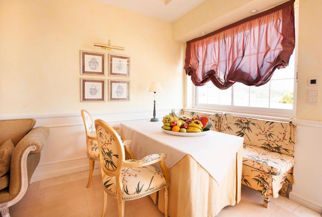 Apartamentos Guadalpin Boutique Marbella Rum bild