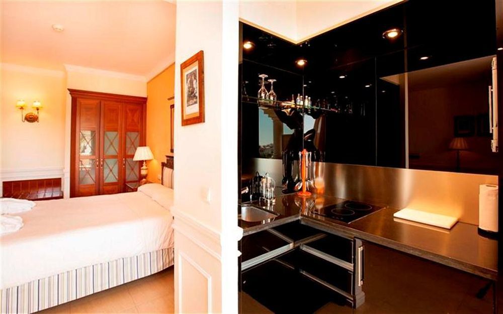 Apartamentos Guadalpin Boutique Marbella Exteriör bild